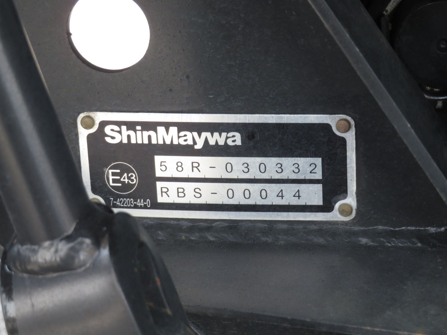 リアバンパーのプレートです。|日野 レンジャー 2PG-FJ2ACAの写真19