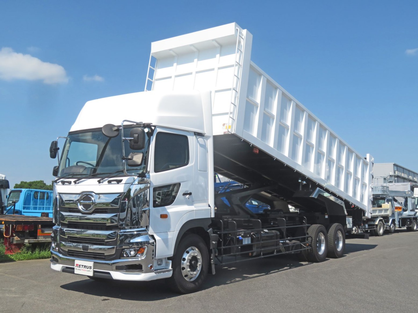 日野 プロフィア 2DG-FS1AHEの写真1