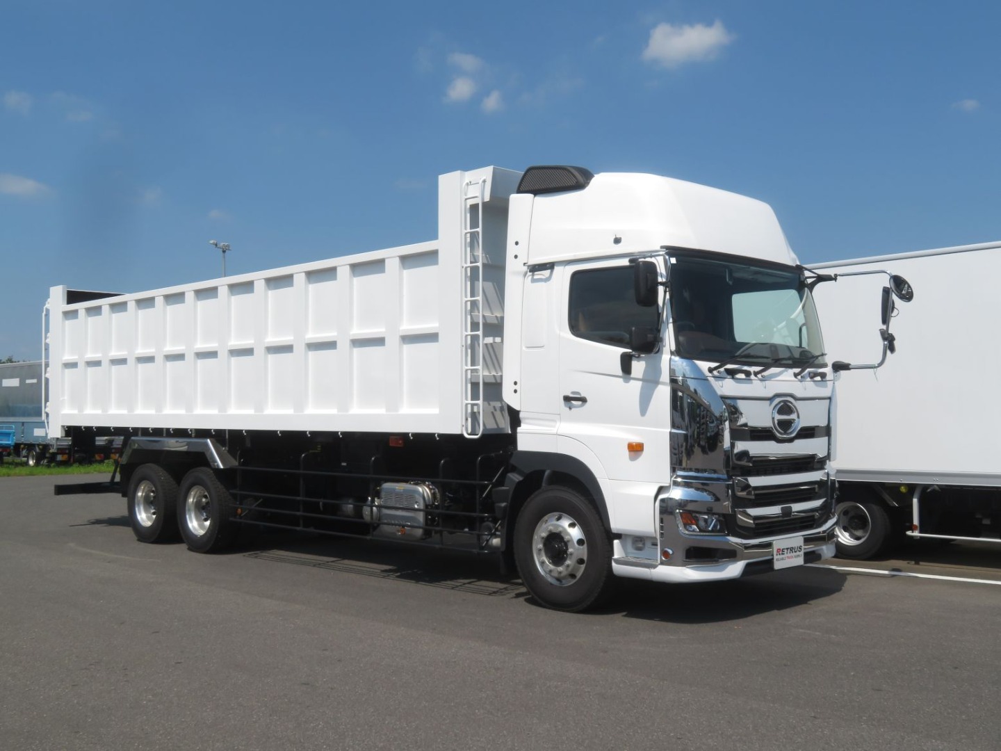 日野 プロフィア 2DG-FS1AHEの写真2