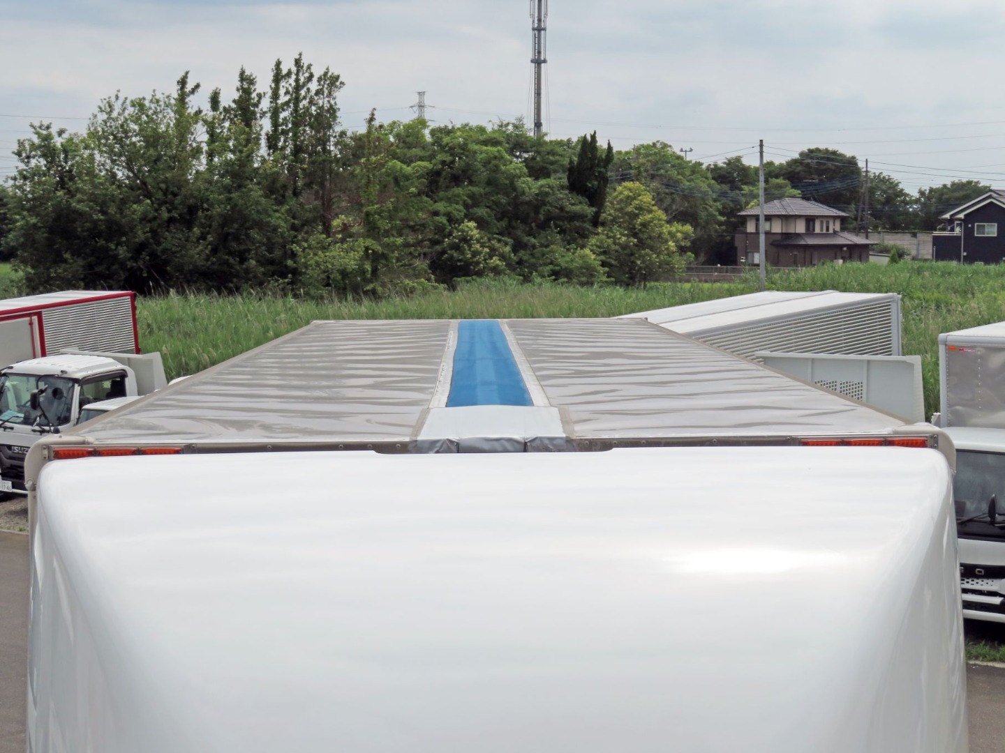 いすゞ ギガ 2PG-CYJ77Cの写真30