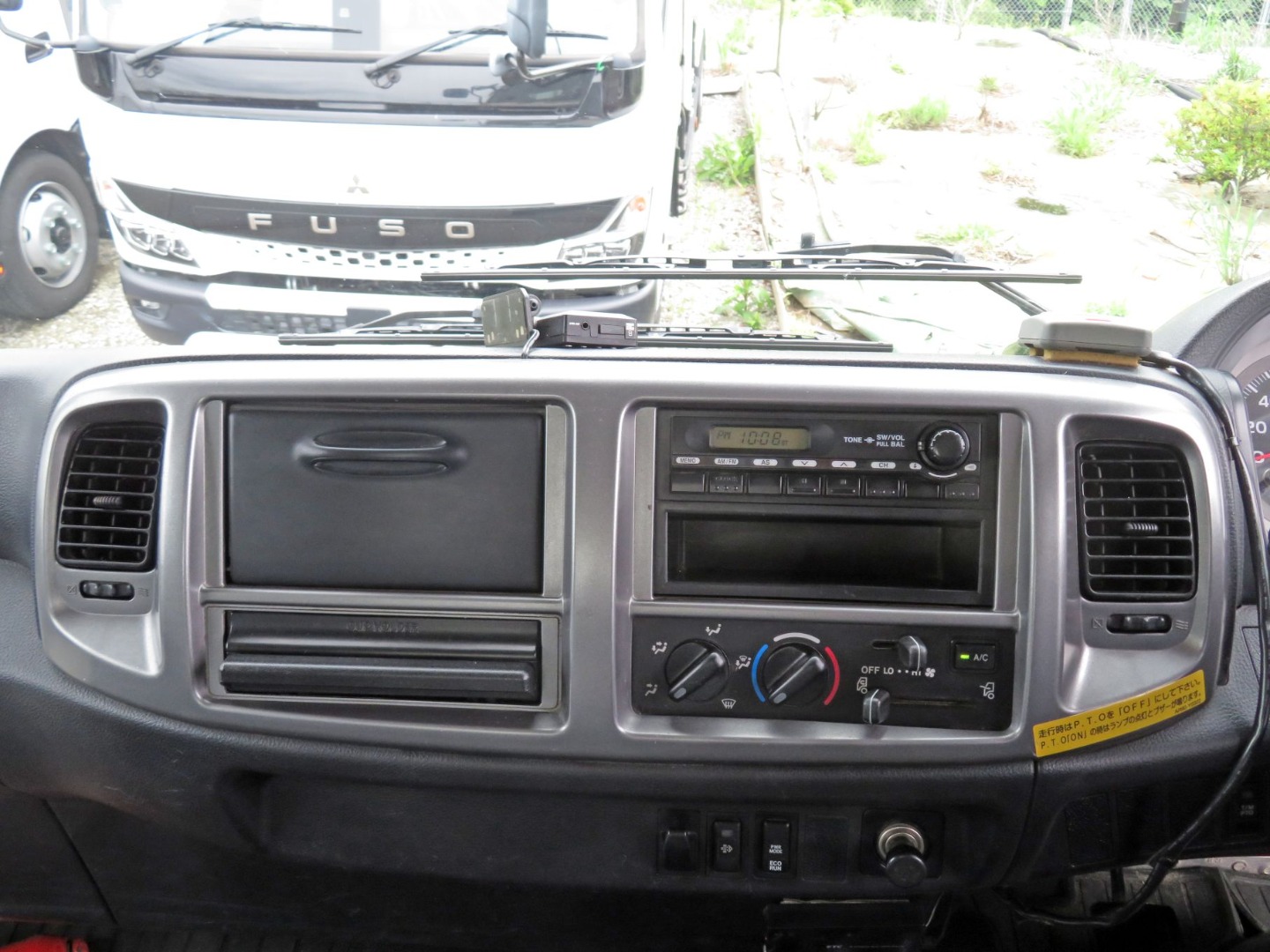 インパネ周りの状態です。|日野 レンジャー TKG-FC9JCAP(2WD)の写真30