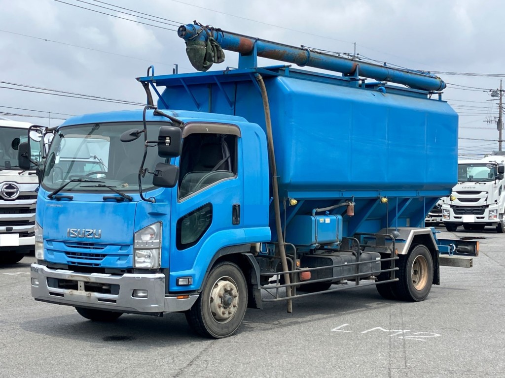 いすゞ フォワード LPG-FTR90S2の写真1