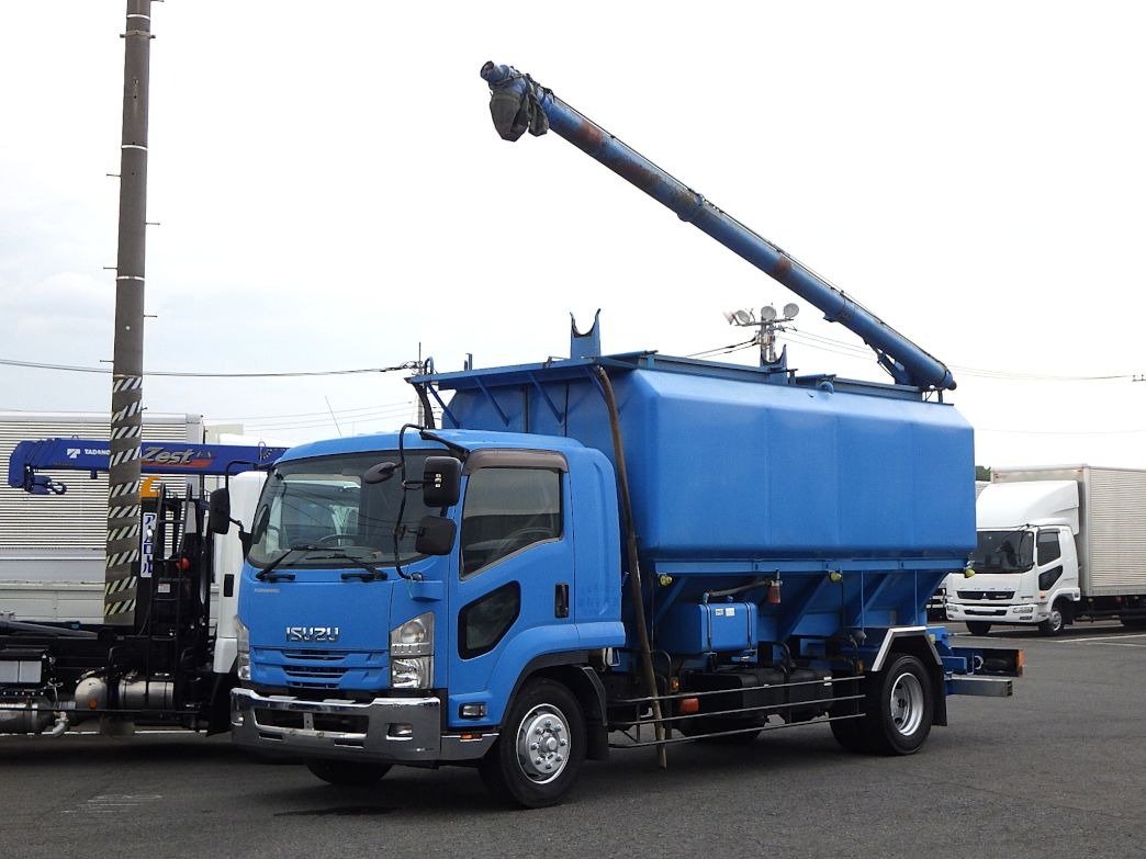 いすゞ フォワード LPG-FTR90S2の写真1
