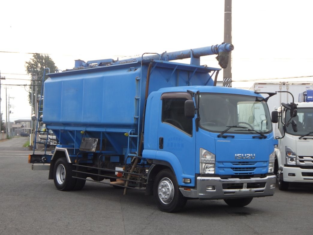 いすゞ フォワード LPG-FTR90S2の写真2
