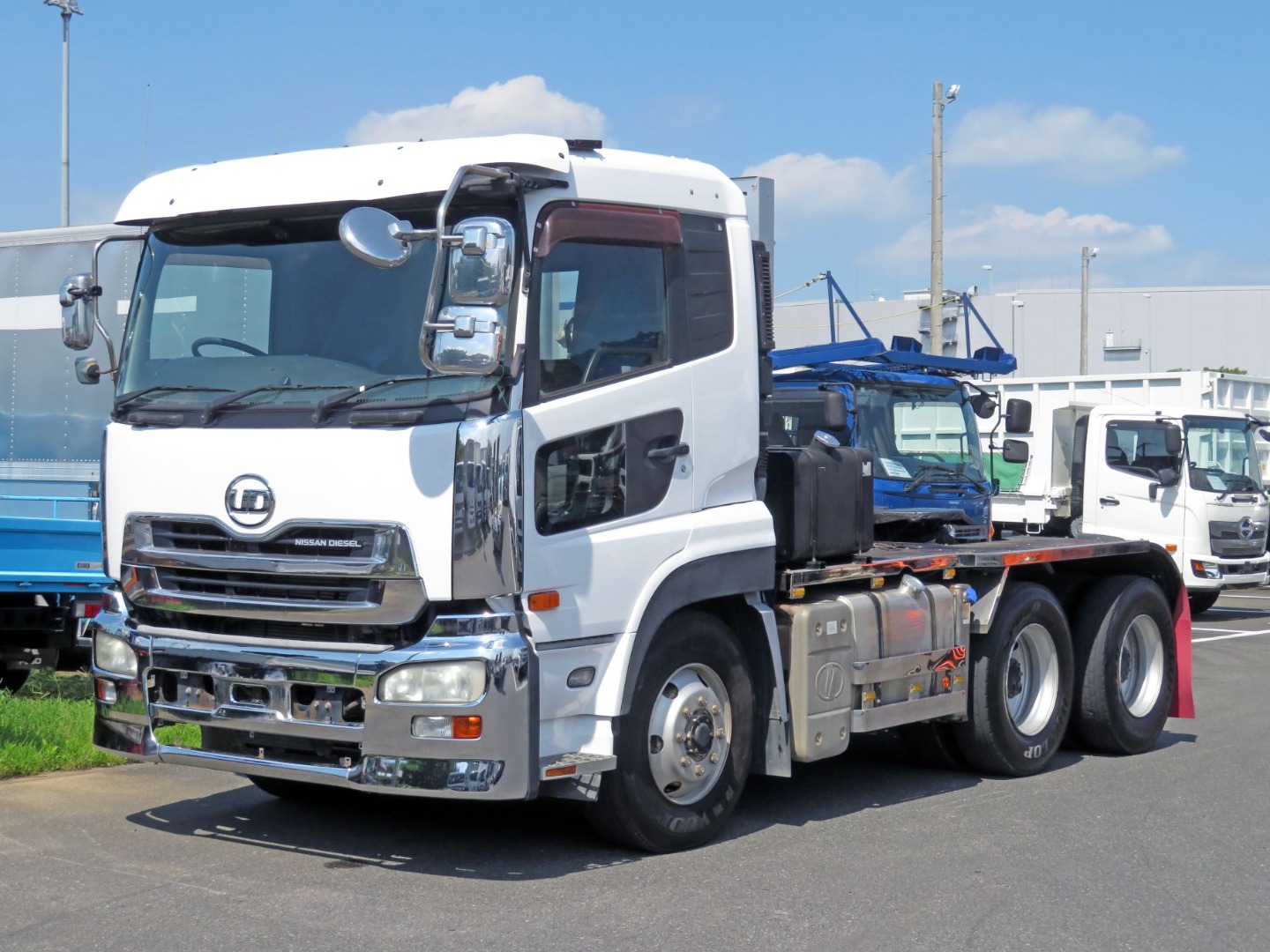 UDトラックス クオン ADG-GW4XLGの写真3