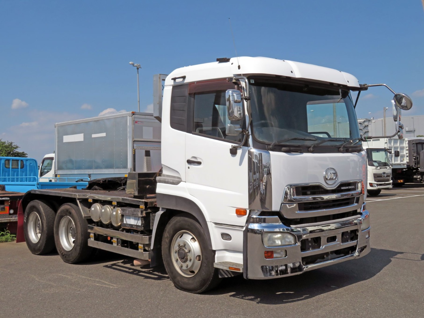UDトラックス クオン ADG-GW4XLGの写真4