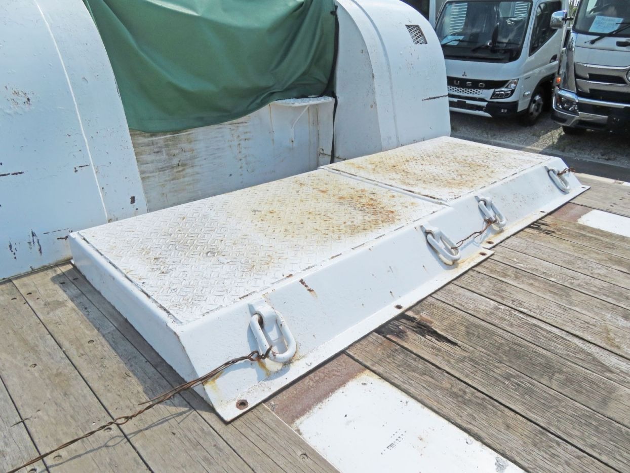 台座付きです。(設置個所前方・1軸目上部に設置出来ます)|東急 TL50J9T2Sの写真15