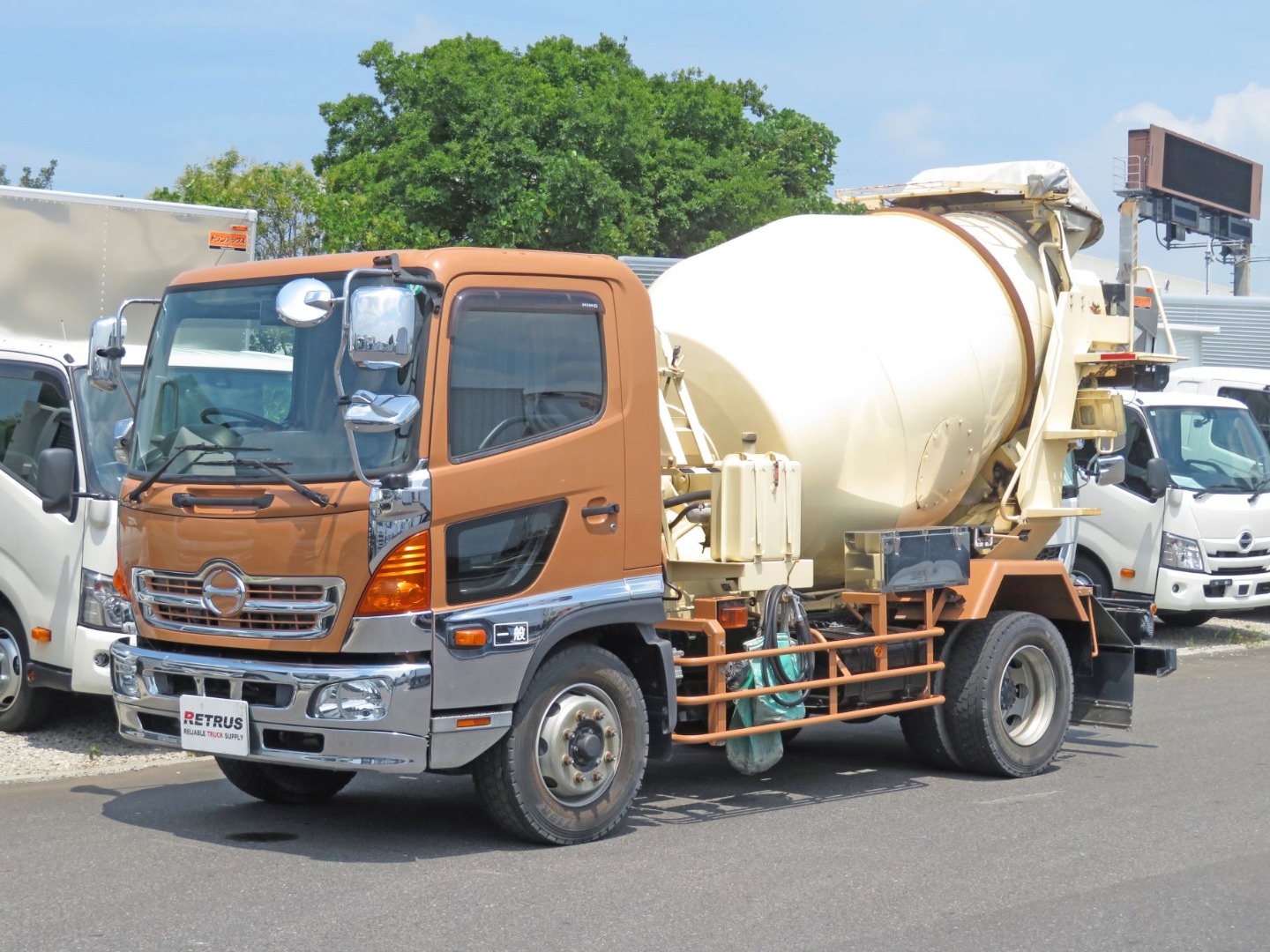 日野 レンジャー LKG-FJ7JDAAの写真1