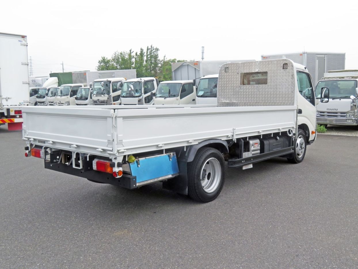 日野 デュトロ 2RG-XZU655M(2WD)の写真4