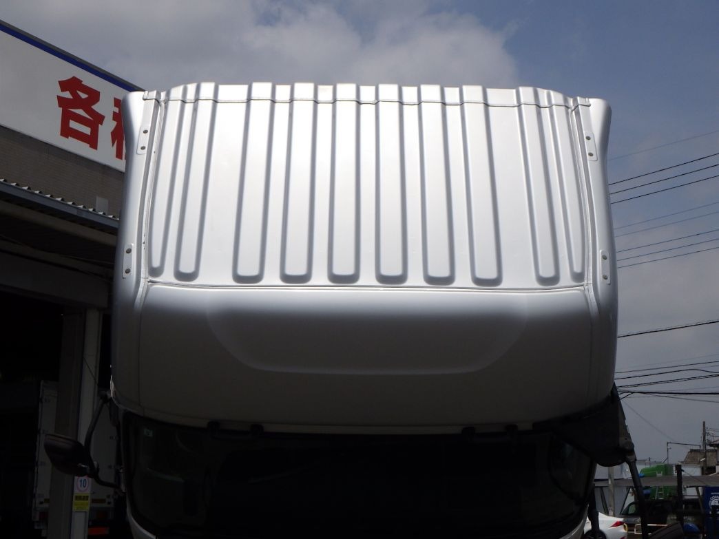 UDトラックス クオン QKG-CG5ZA(8x4)の写真20