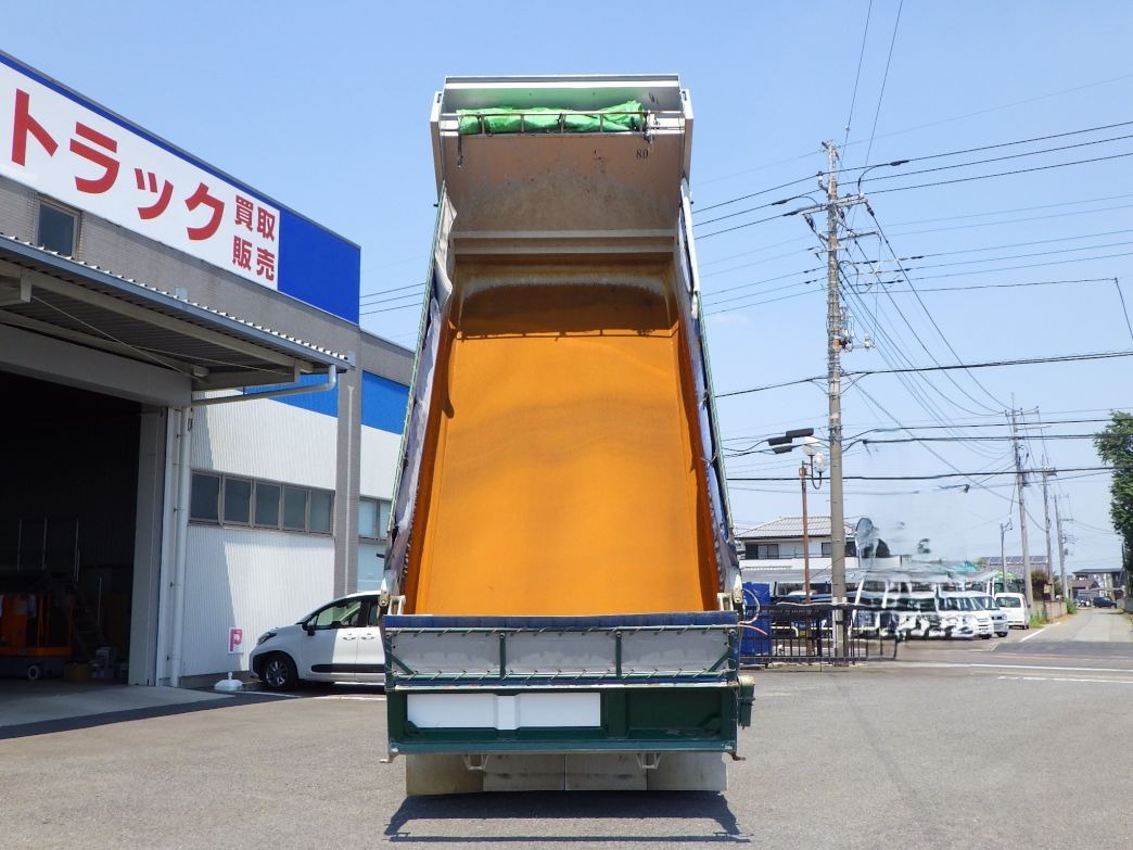 荷台全体の状態です。|UDトラックス クオン QKG-CW5XLの写真7