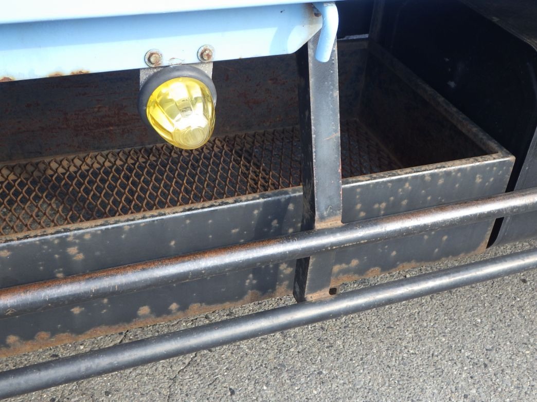 物入にサビがあります。|日野 レンジャー 2KG-FD2ABA(2WD)の写真40