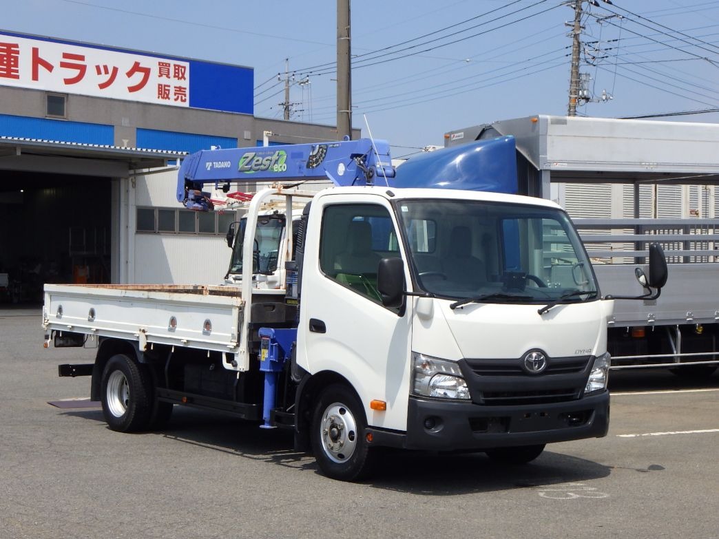 トヨタ カゼット TKG-XZU710(2WD)の写真2