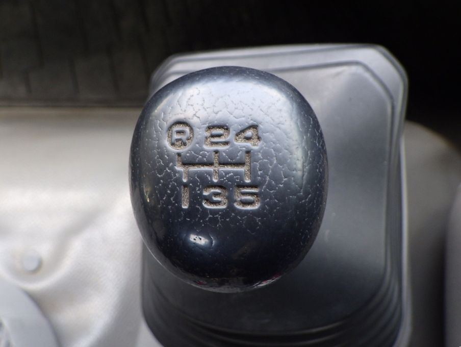 MT5速です。|トヨタ カゼット TKG-XZU710(2WD)の写真18
