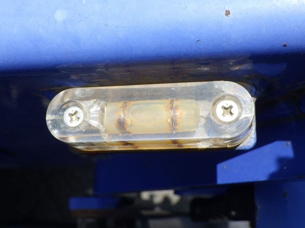 水準器に割れがあります。|トヨタ カゼット TKG-XZU710(2WD)の写真33