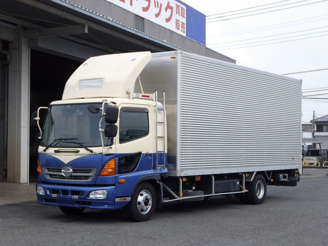 日野 レンジャー TKG-FD7JLAG(2WD)の写真1