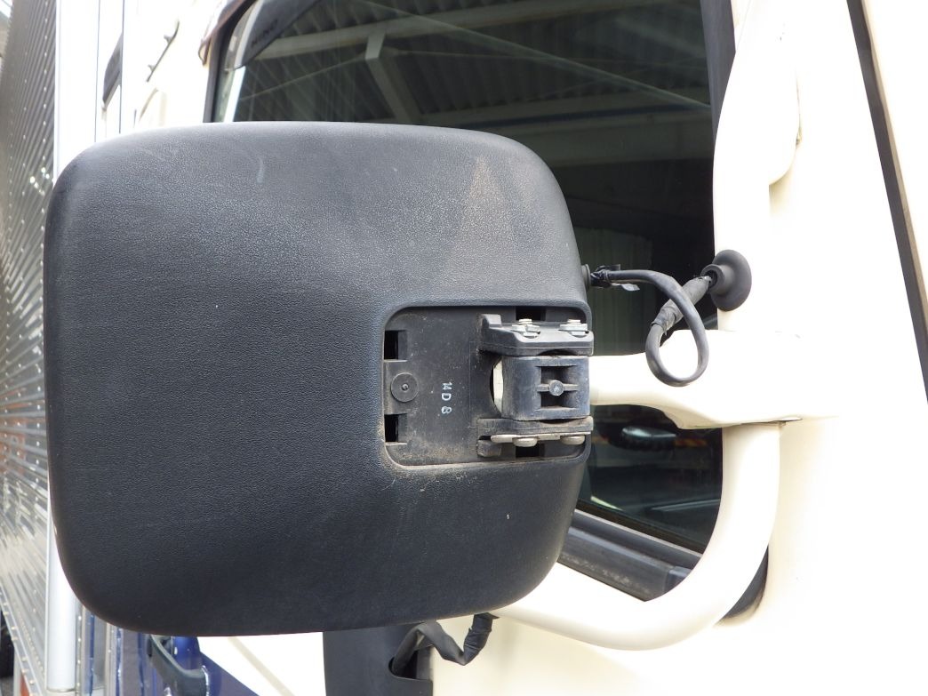 運転席側ミラーカバーが欠損しています。|日野 レンジャー TKG-FD7JLAG(2WD)の写真23