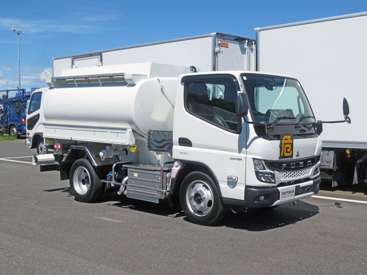 三菱 キャンター 2RG-FGA50(4WD)の写真2