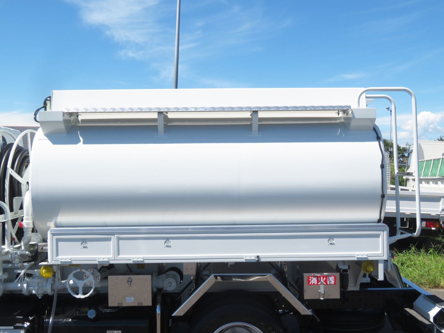 タンクの状態です。|三菱 キャンター 2RG-FGA50(4WD)の写真12