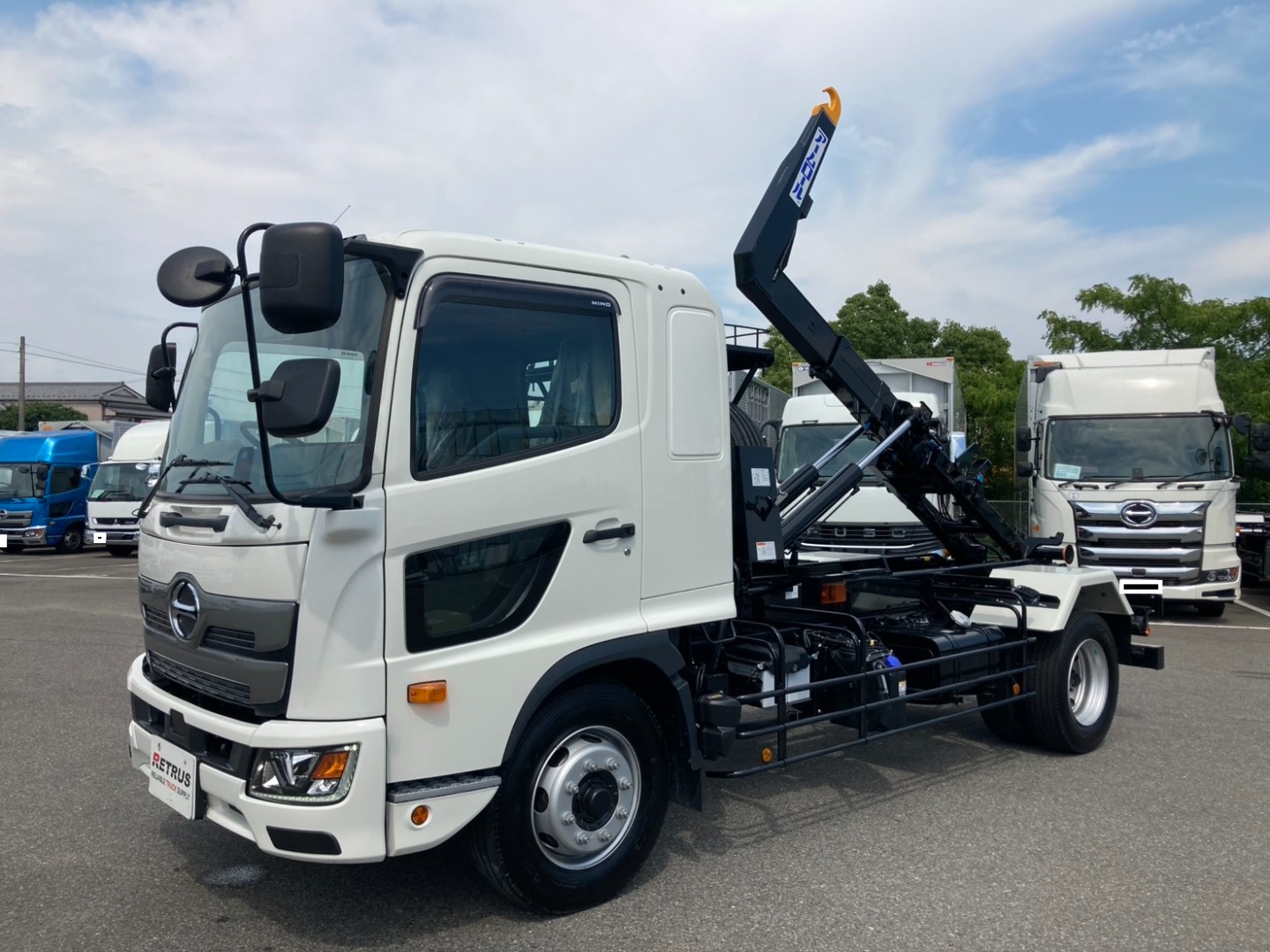 未使用日野の増トンアームロールです。|日野 レンジャー 2KG-FE2ACAの写真1