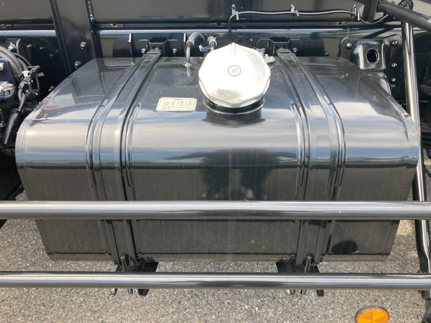 燃料タンクです。|日野 レンジャー 2KG-FE2ACAの写真31
