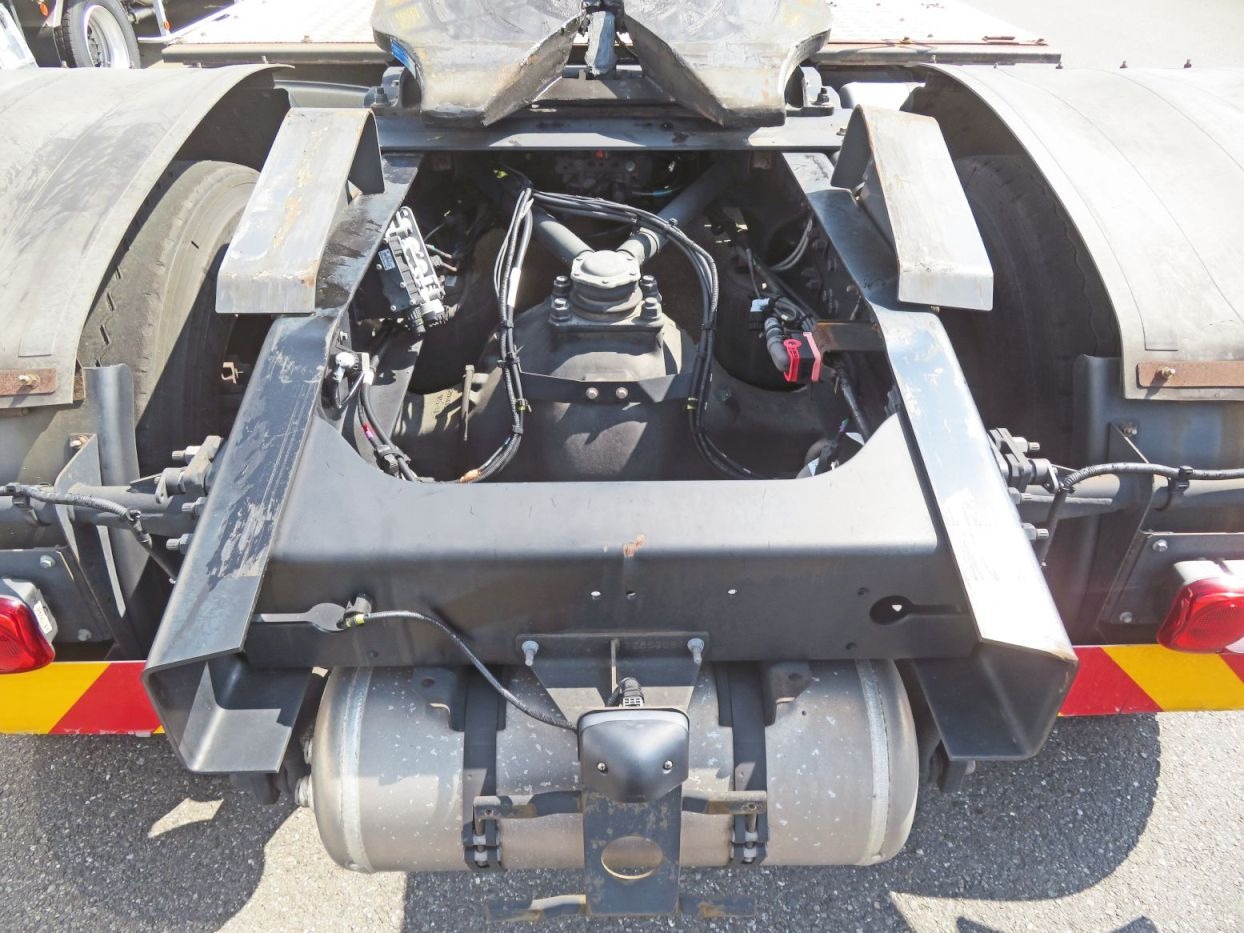 UDトラックス クオン 2PG-GK5AABの写真8