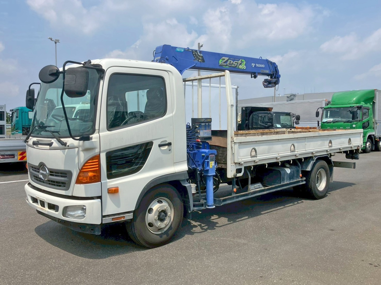 日野 レンジャー TKG-FC9JJAP(2WD)の写真1
