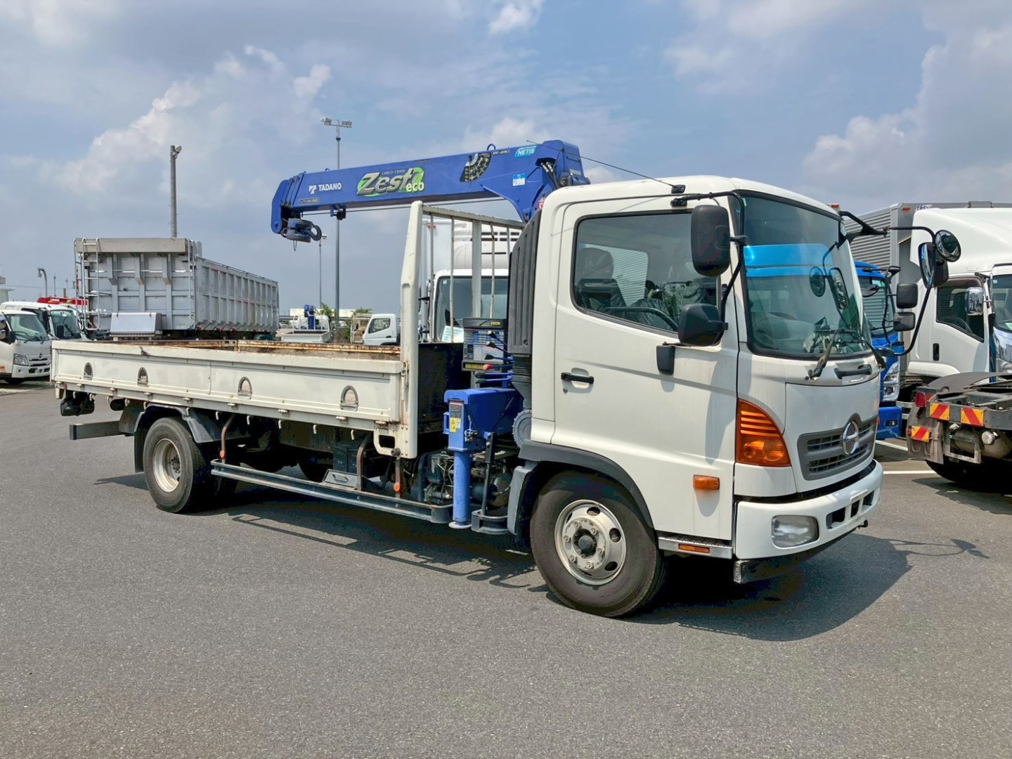 日野 レンジャー TKG-FC9JJAP(2WD)の写真2