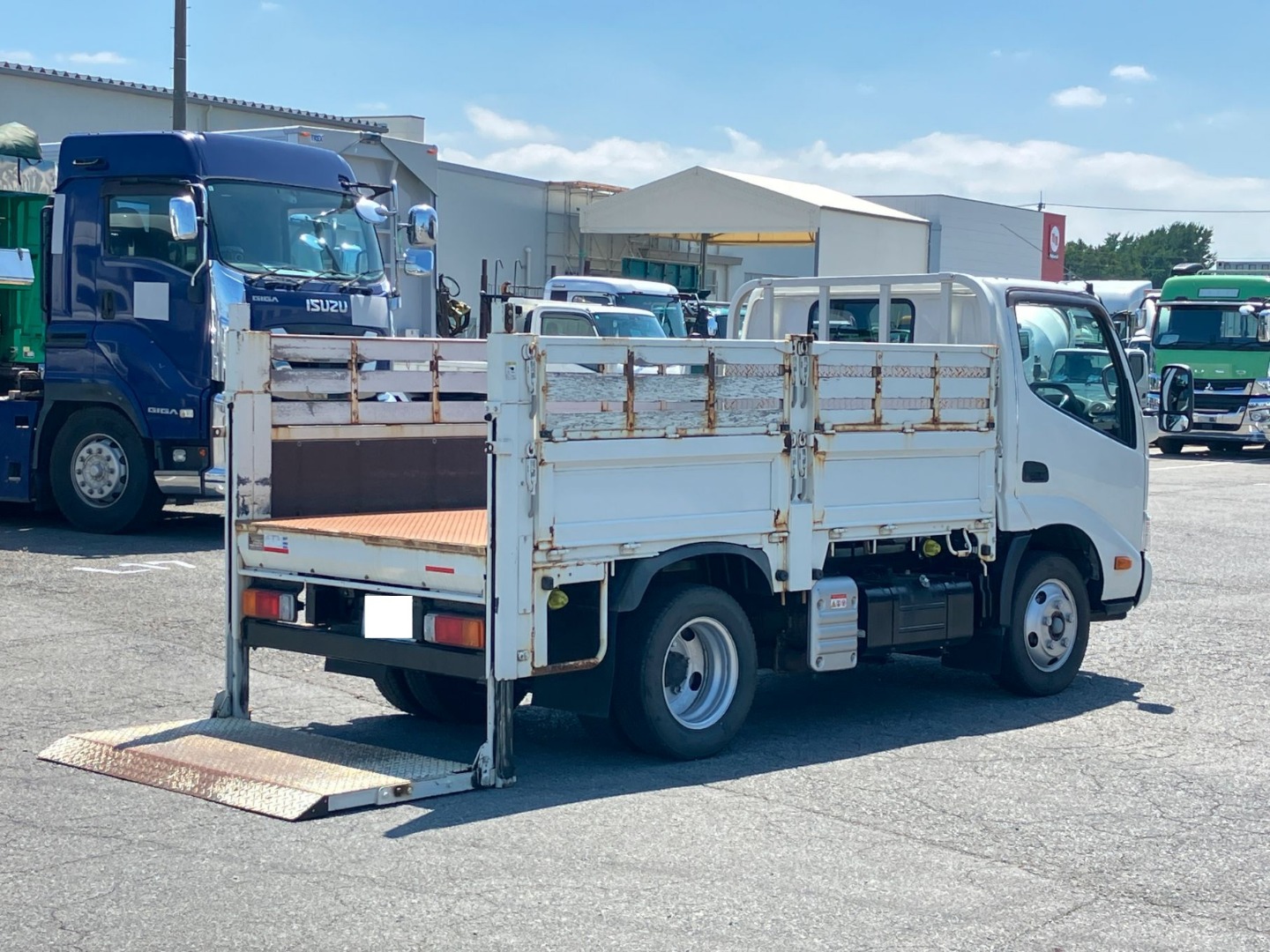 日野 デュトロ 2RG-XZU605M(2WD)の写真2