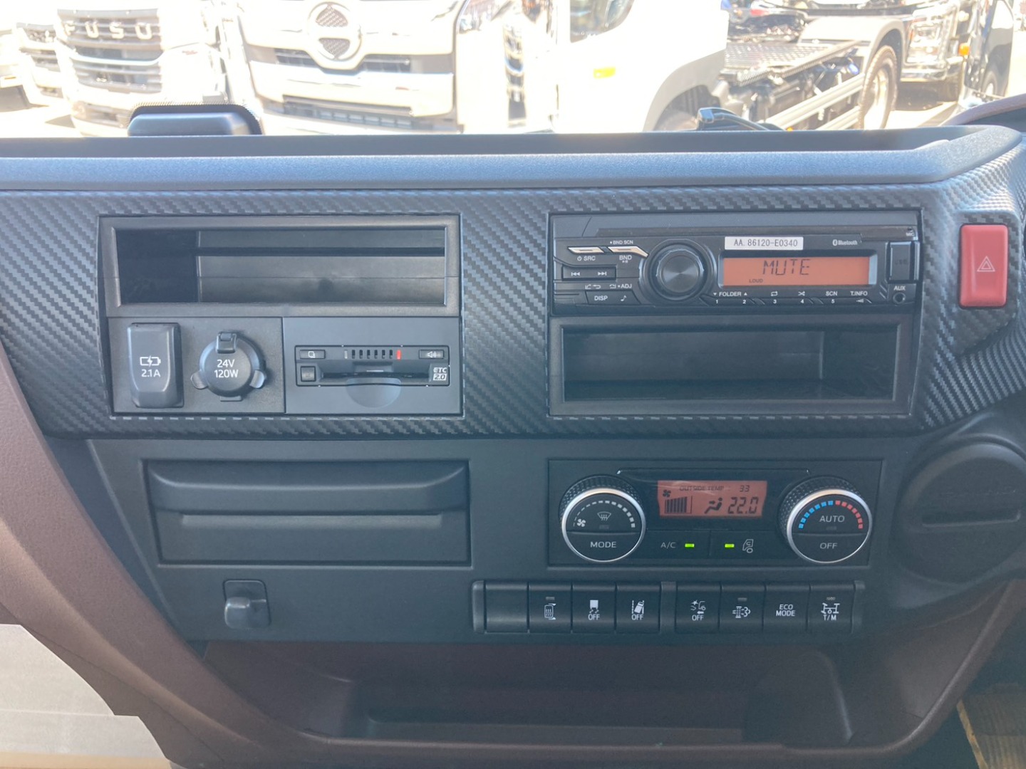 日野 レンジャー 2PG-FD2ABA(2WD)の写真30