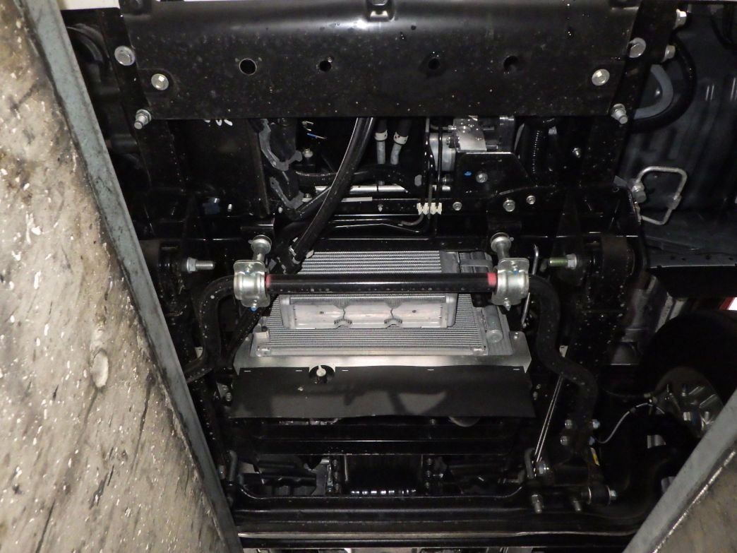 ボディー下周りの状態です。|日野 デュトロ 2KG-XZU712M(2WD)の写真13
