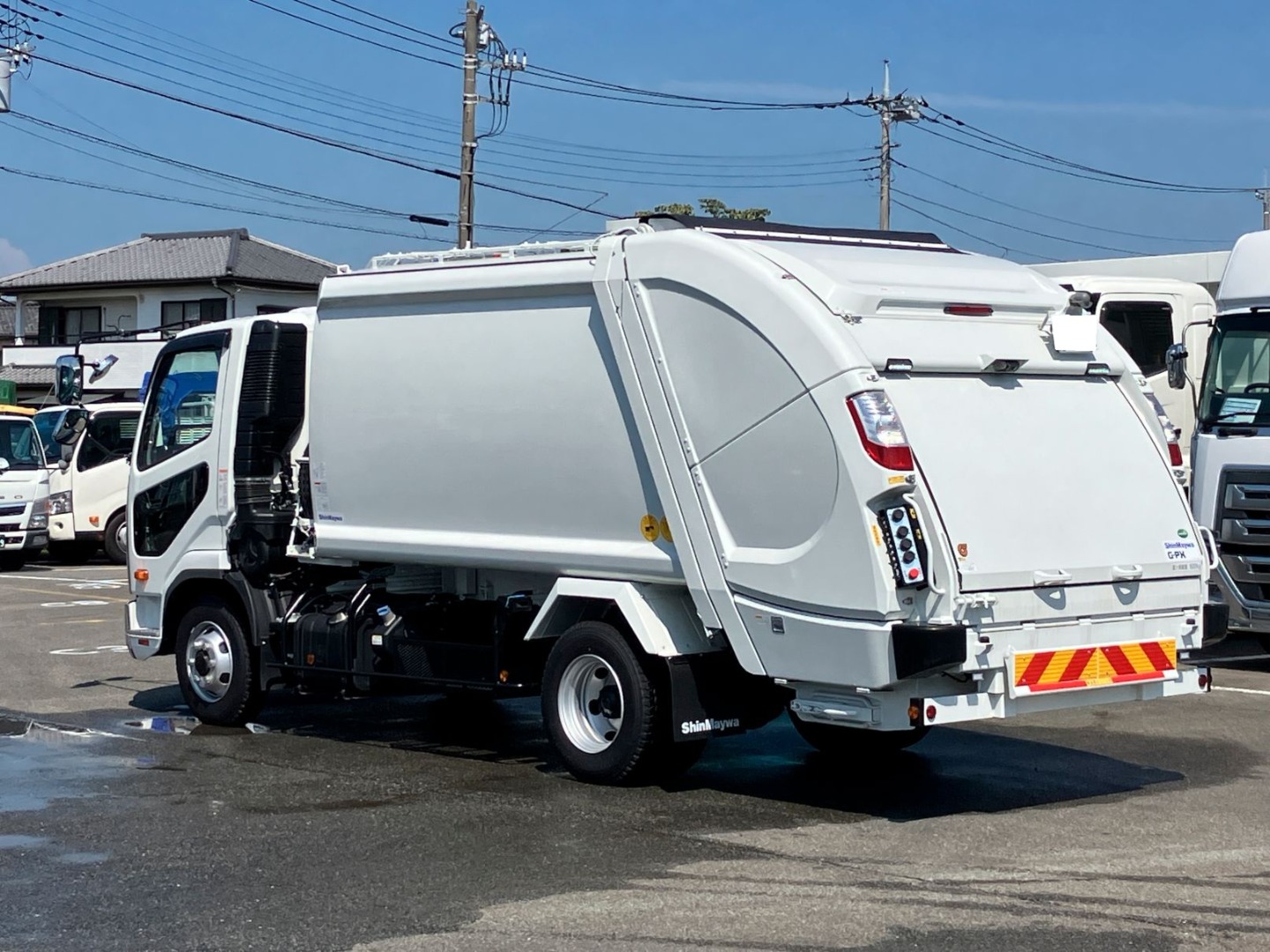 三菱 ファイター 2KG-FK72F(2WD)の写真3