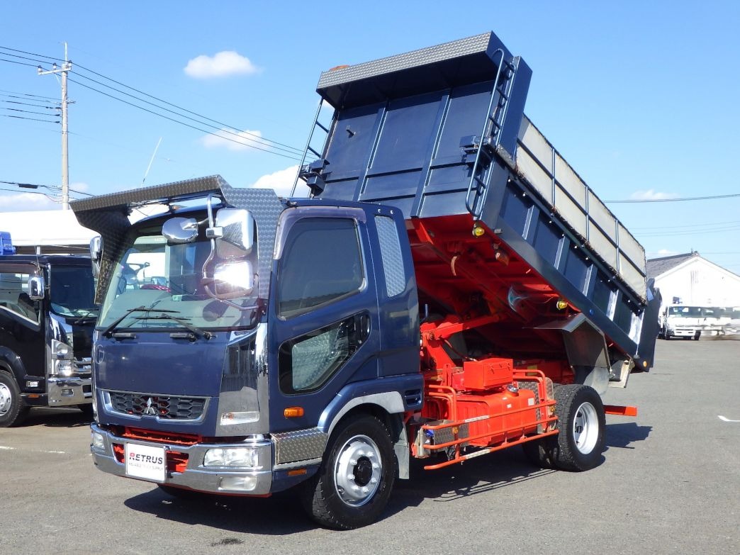三菱 ファイター LKG-FK62FZの写真1