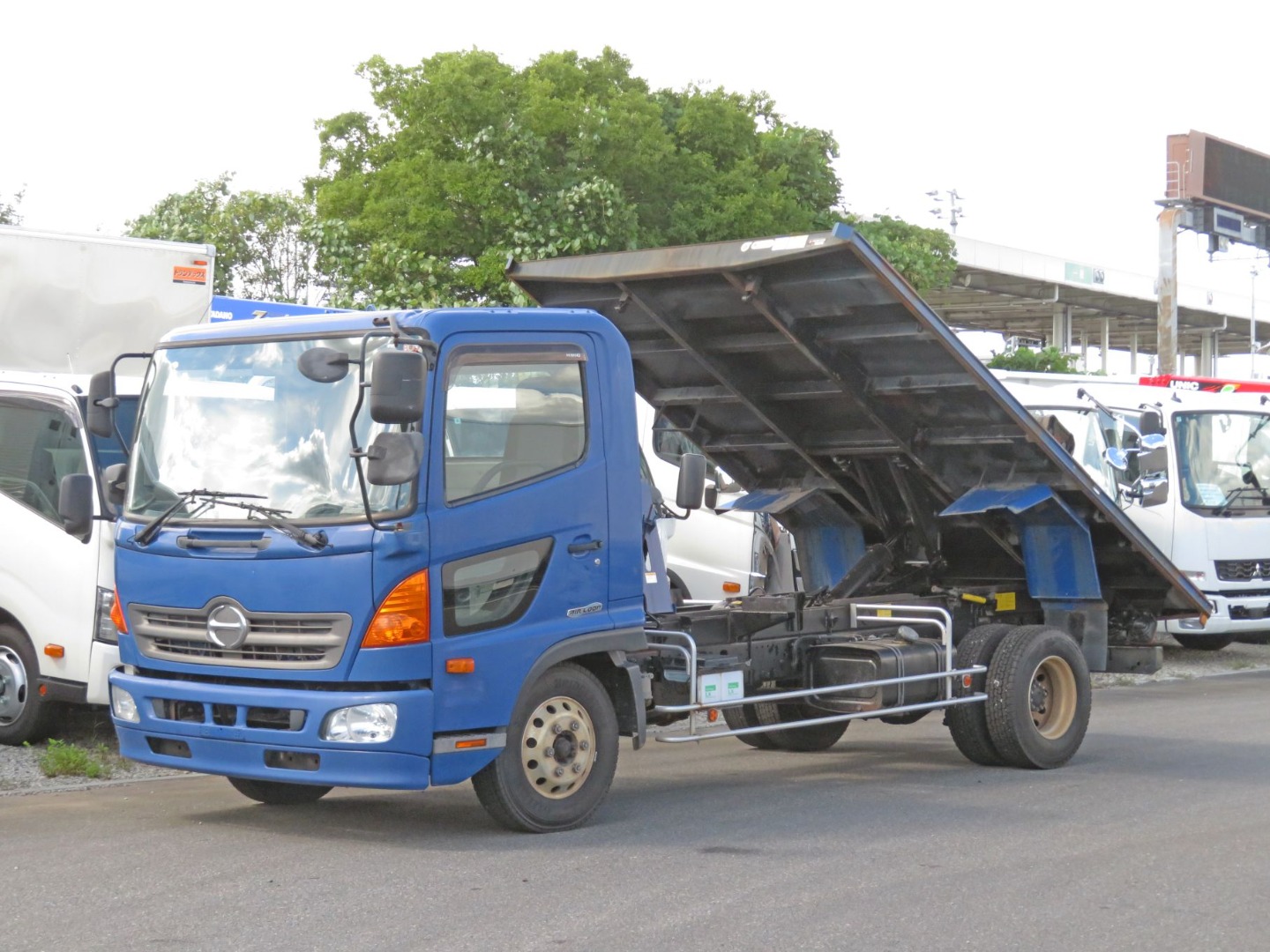 日野 レンジャー TKG-FC9JGAA(2WD)の写真1