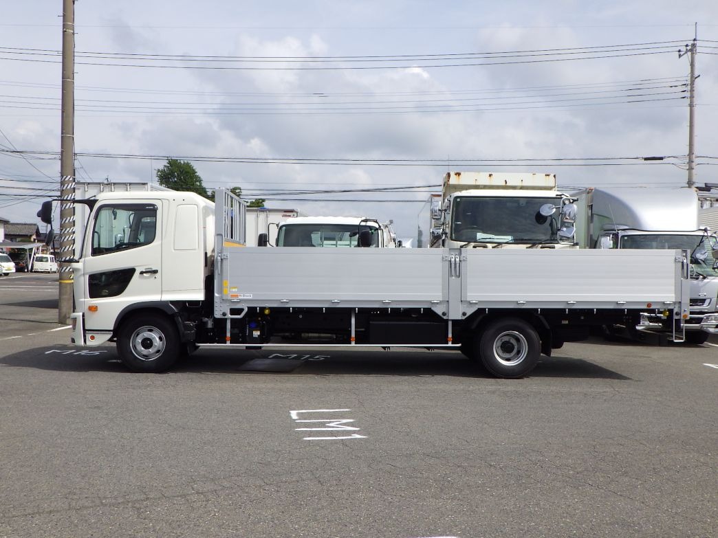 日野 レンジャー 2PG-FD2ABA(2WD)の写真32
