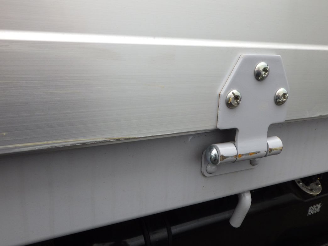 三菱 ファイター 2KG-FK62F(2WD)の写真18