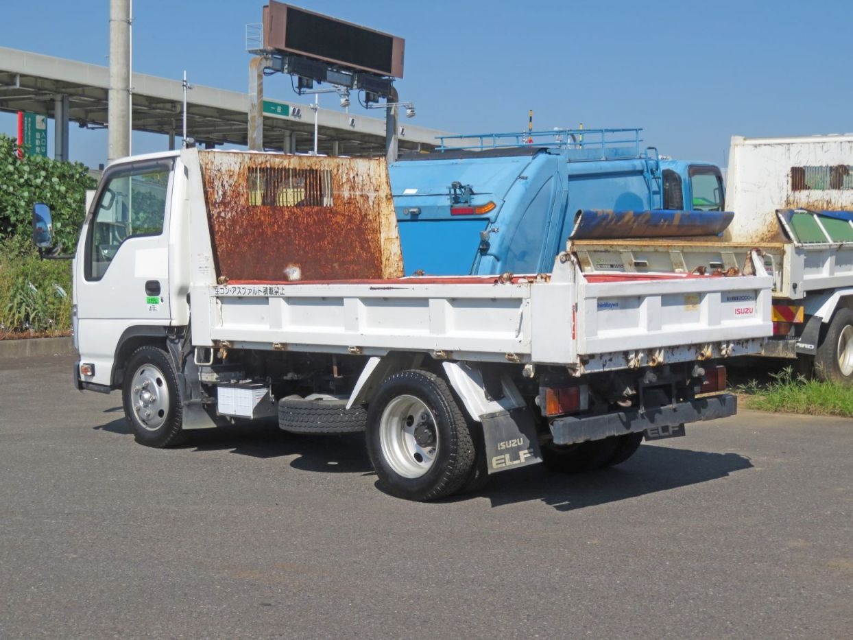 いすゞ エルフ TPG-NJR85AN(2WD)の写真3