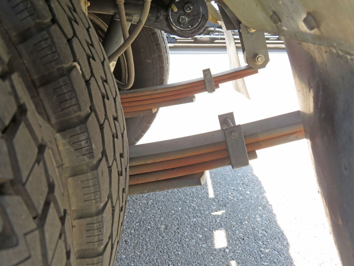 いすゞ エルフ TPG-NJR85AN(2WD)の写真5