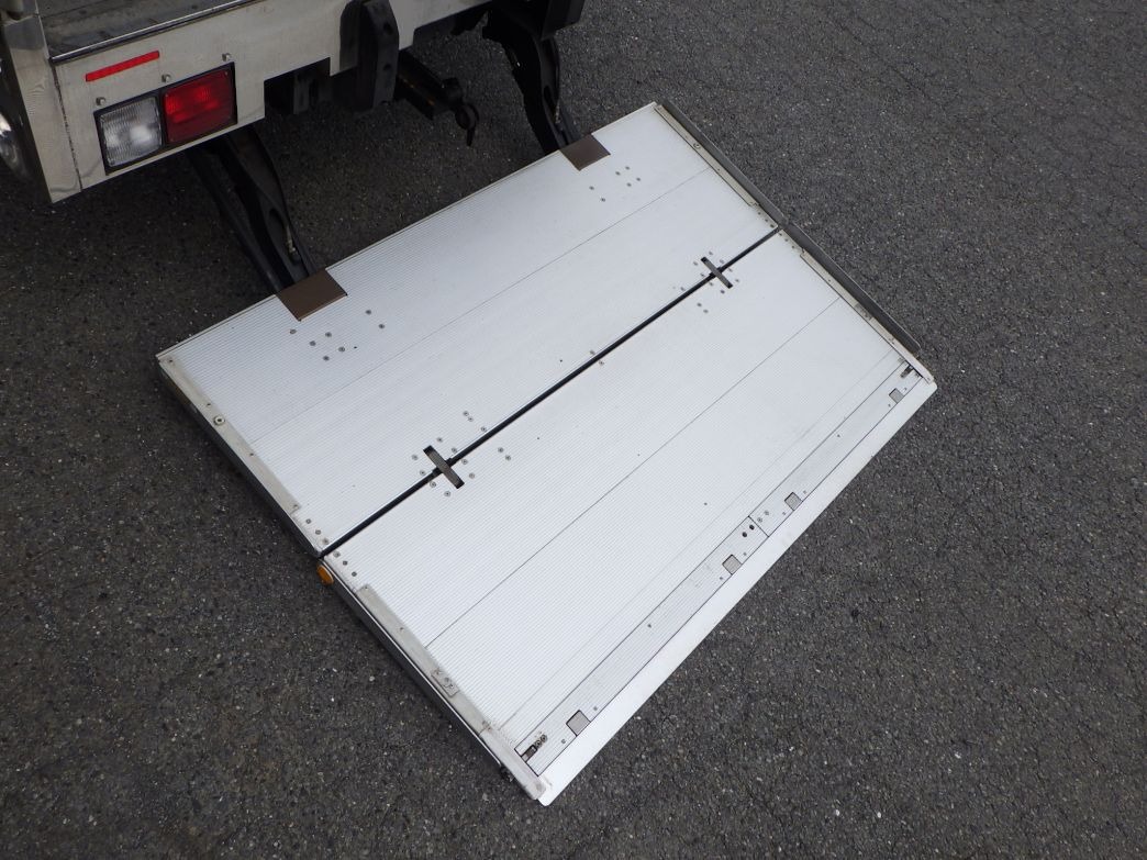 ゲートのステージ状態です。|日野 レンジャー 2KG-FC2ABA(2WD)の写真12