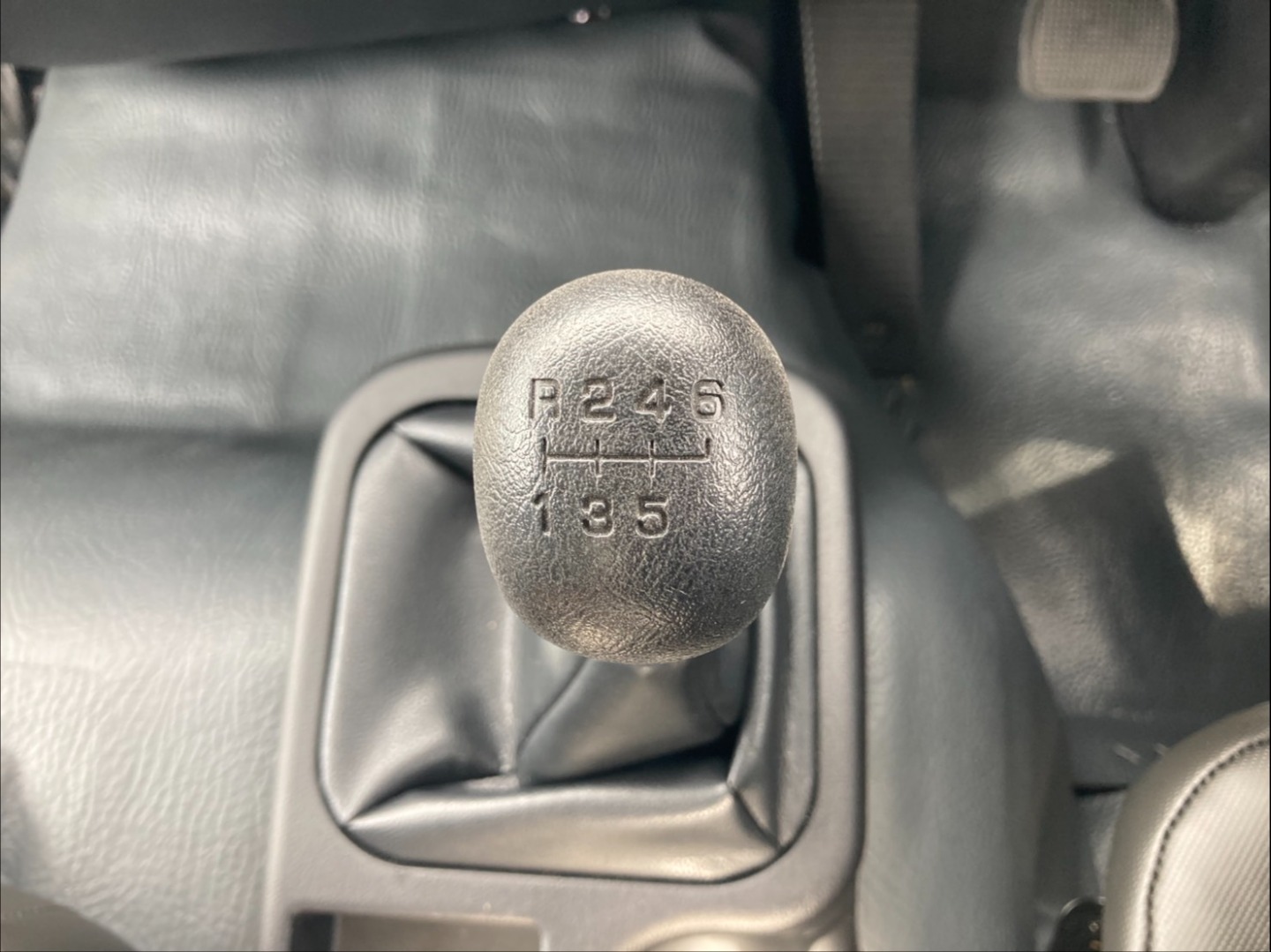 三菱 ファイター 2KG-FK62F(2WD)の写真37