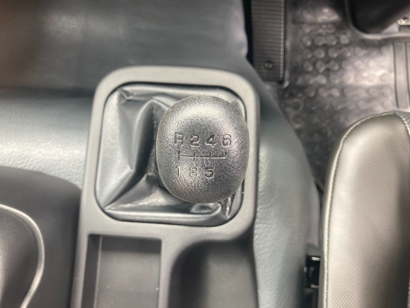 三菱 ファイター 2KG-FK72F(2WD)の写真44