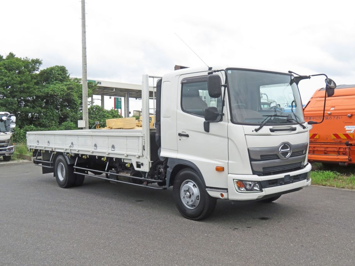 日野 レンジャー 2KG-FD2ABA(2WD)の写真2
