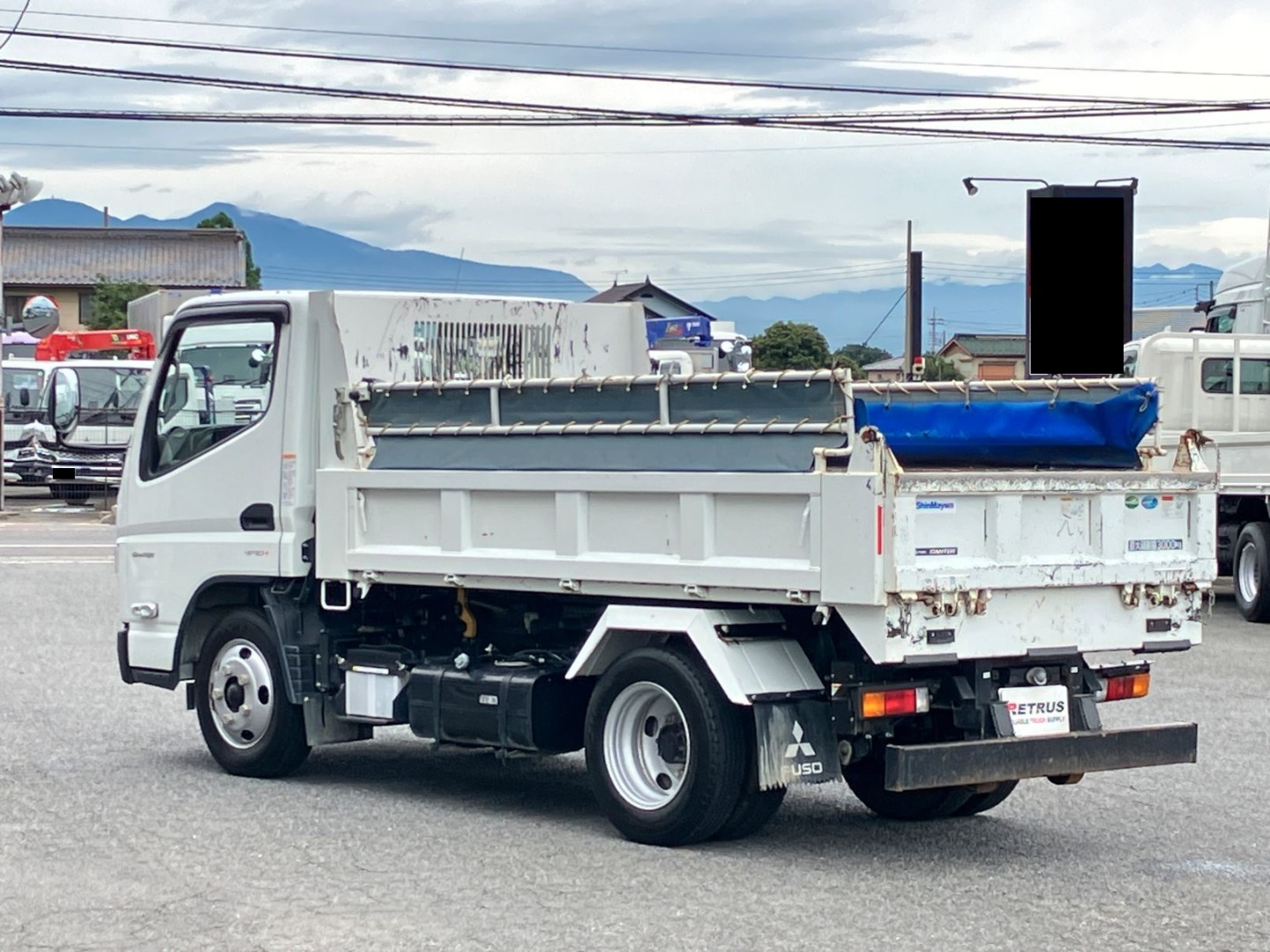 三菱 キャンター 2RG-FBA60(2WD)の写真3