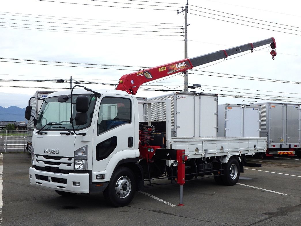 いすゞ フォワード 2PG-FRR90S1(2WD)の写真1
