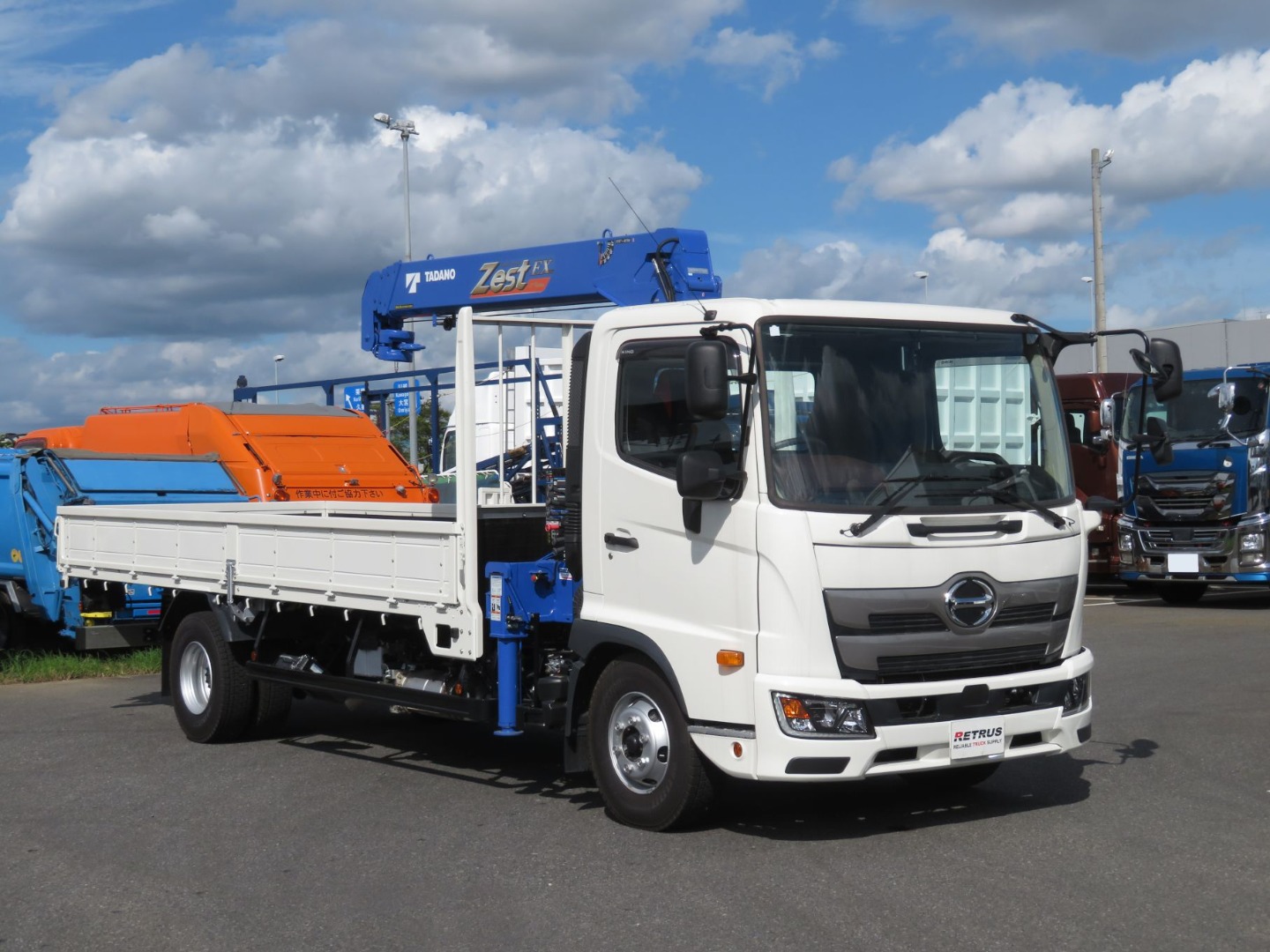 日野 レンジャー 2PG-FC2ABA(2WD)の写真2