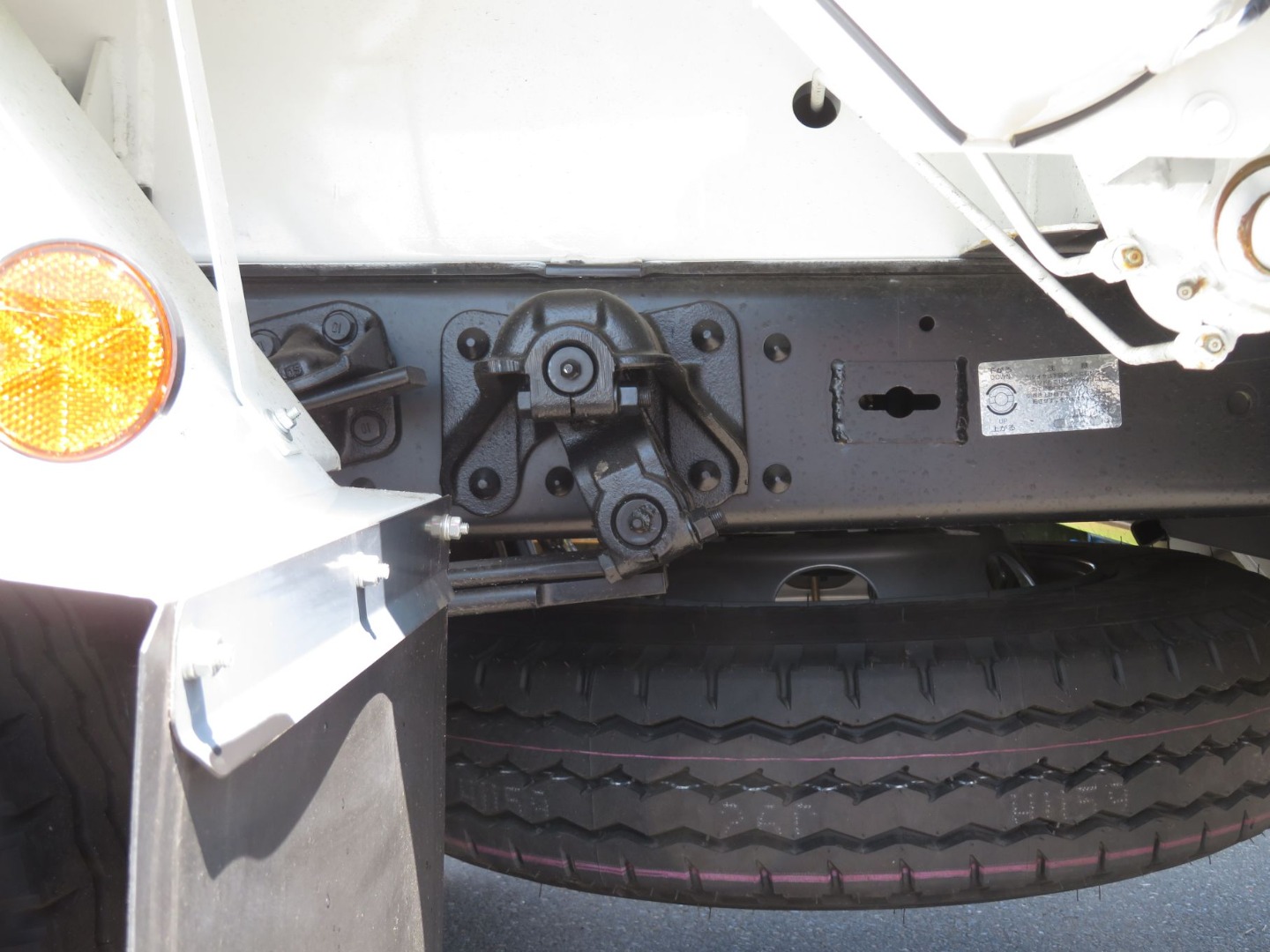 シャーシの状態です。|三菱 ファイター 2KG-FK72F(2WD)の写真5