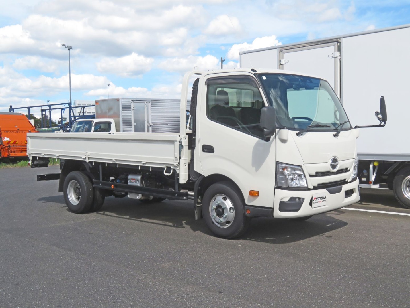 日野 デュトロ 2WG-XZU711M(2WD)の写真2