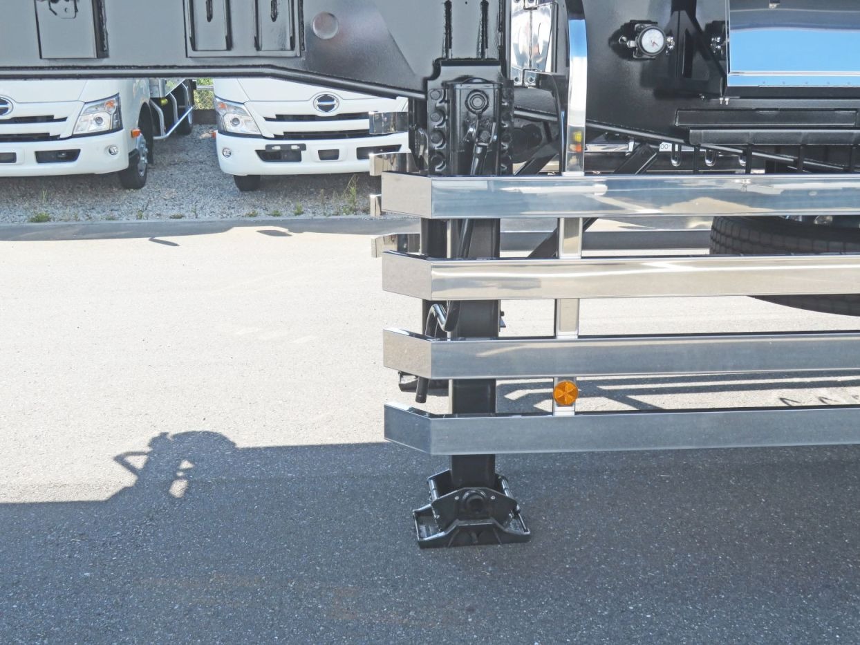 脚は手動式です。|コダイラ  KDAR314RDFの写真23