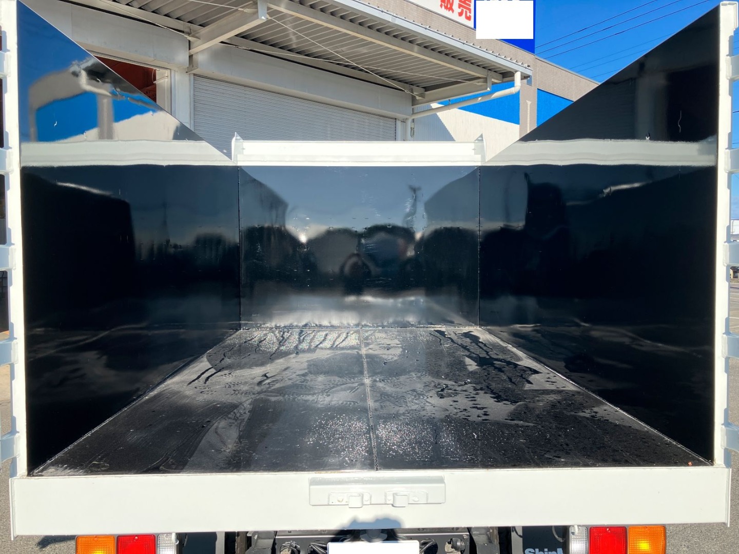 三菱 ファイター 2KG-FK72F(2WD)の写真9