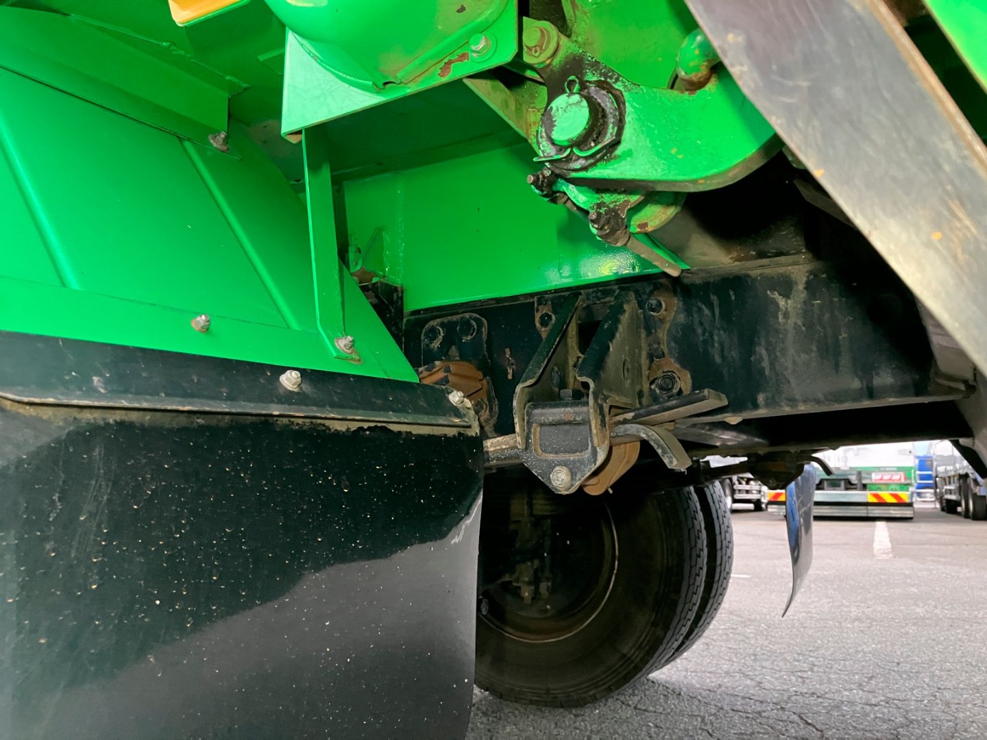 いすゞ フォワード 2PG-FRR90S2(2WD)の写真6
